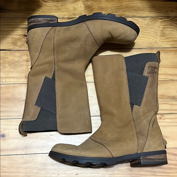 Sorel Shoes - Sorel Women’s Emelie Mid-Boot in Elk, Size 6.5